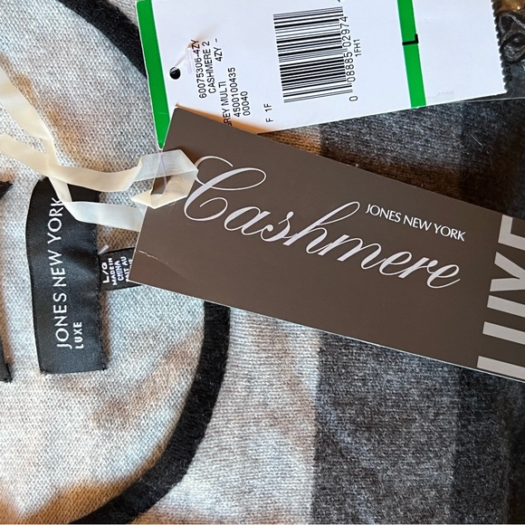 New Jones New York Luxe Cashmere sweater with tags - Picture 3 of 5